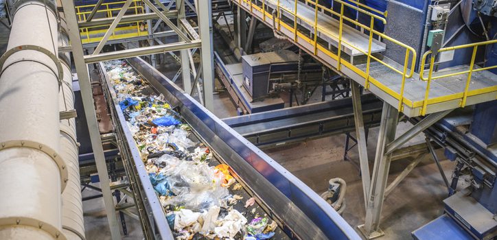Jak przebiega recykling odpadów poprodukcyjnych?